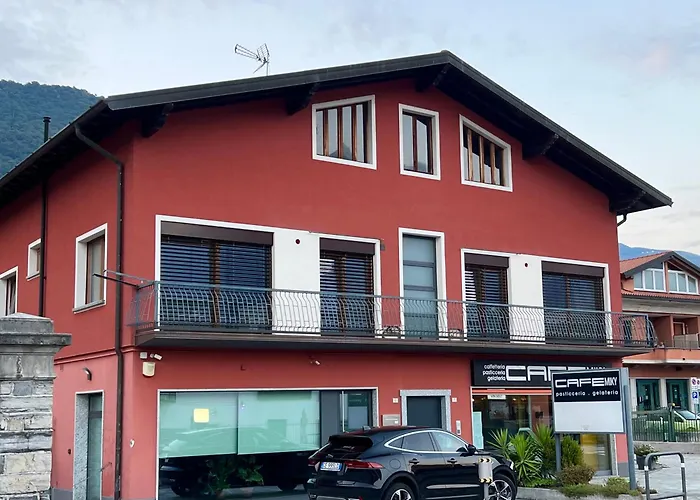 Casa Paola By The